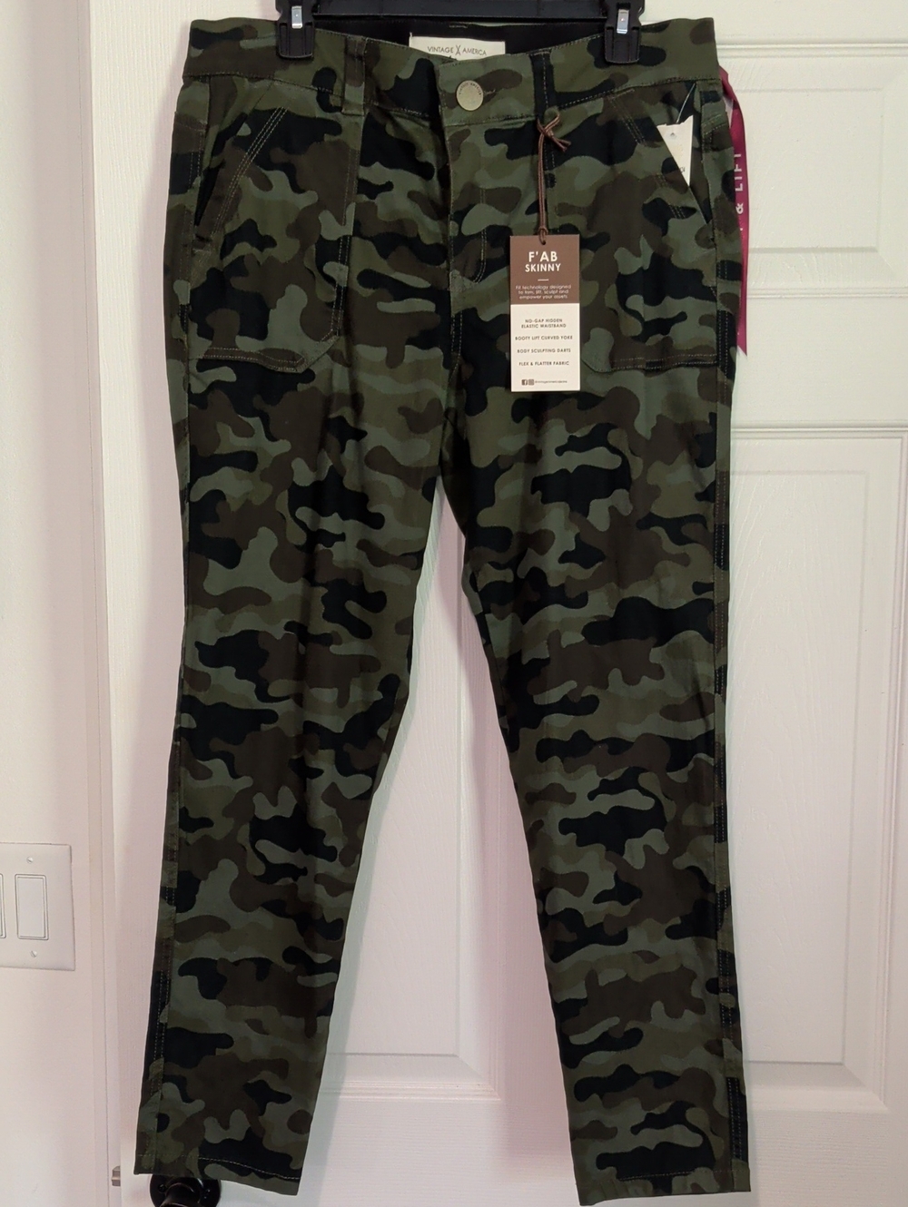 Vintage America Green Camo Skinny Cargo Pants
